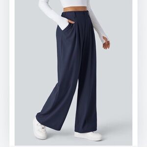 Halara Flex™ High Waisted Plicated Side
Pocket Wide Leg Waffle Work Pants
